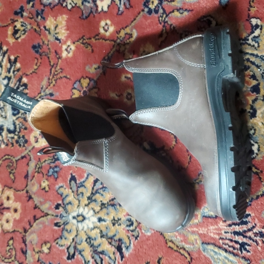 Blundstone size 3 steel grey Chelsea boots
